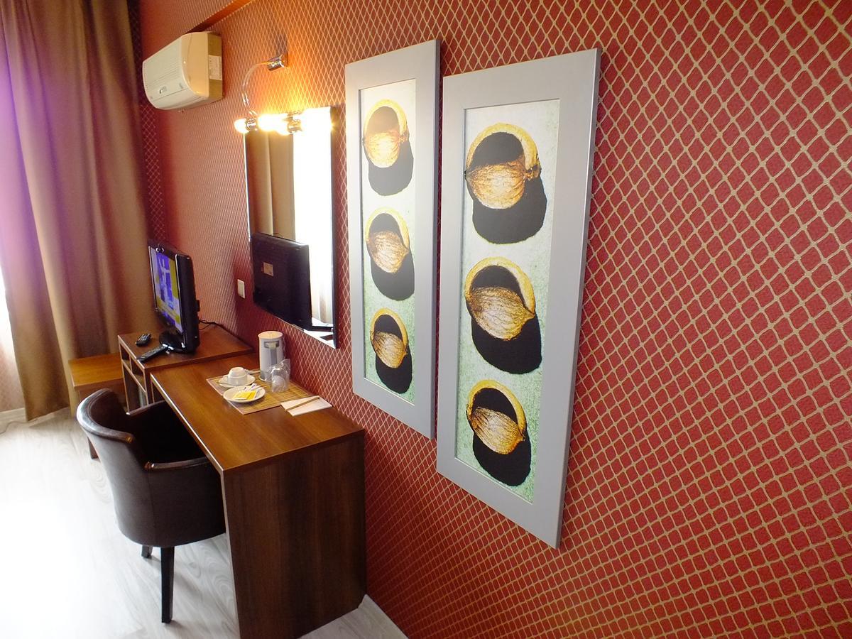 Lifos Hotel ไคเซรึ ภายนอก รูปภาพ