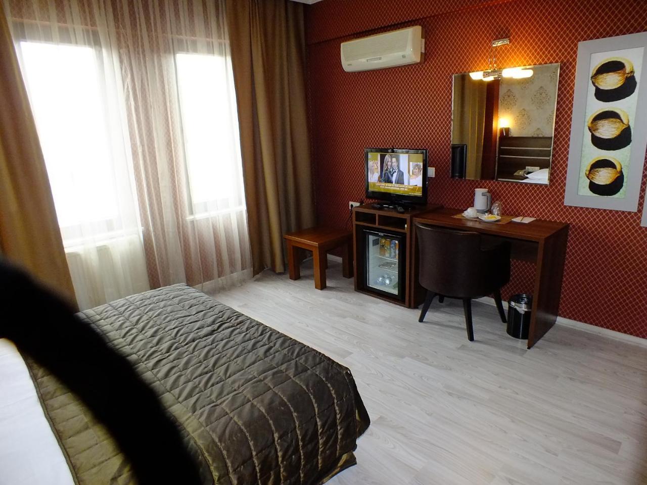 Lifos Hotel ไคเซรึ ภายนอก รูปภาพ