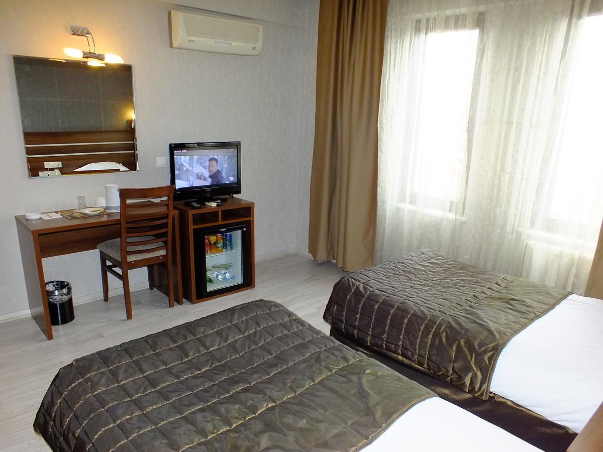 Lifos Hotel ไคเซรึ ภายนอก รูปภาพ