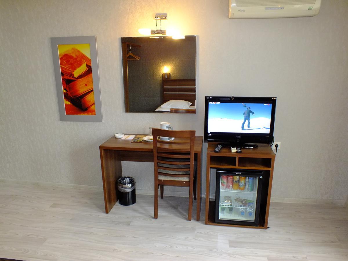 Lifos Hotel ไคเซรึ ภายนอก รูปภาพ