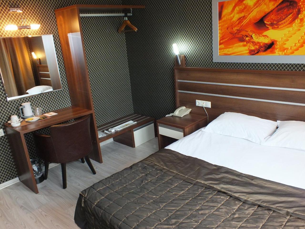 Lifos Hotel ไคเซรึ ภายนอก รูปภาพ