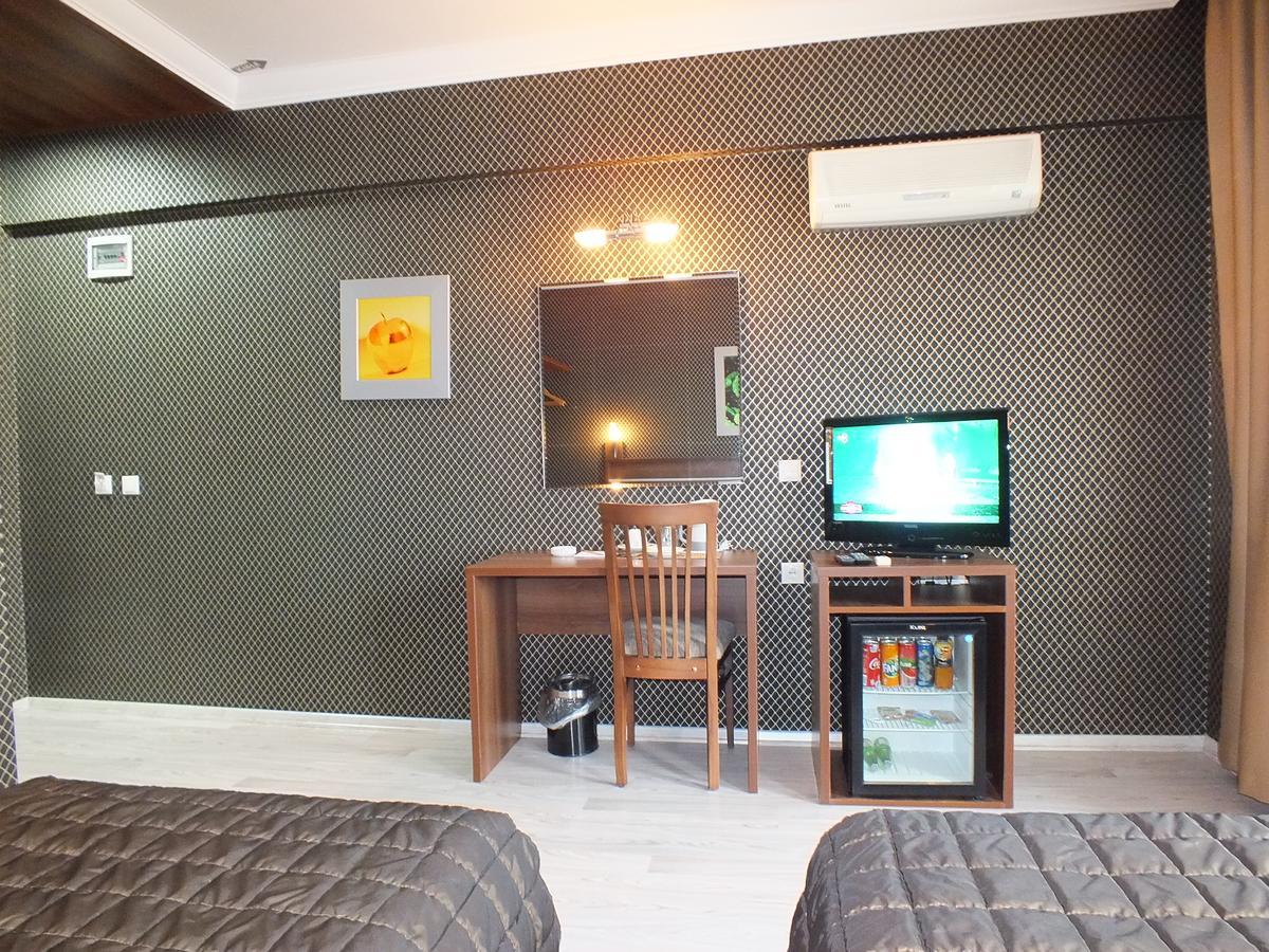 Lifos Hotel ไคเซรึ ภายนอก รูปภาพ